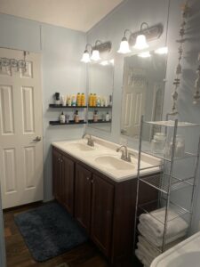 Mobile home · Lot 109 Bravo Road — 2010 — photo 9