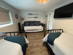 Mobile home · Lot 32, 72 Merc — unk — photo 21