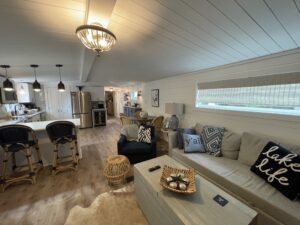 Mobile home · Lot 32, 72 Merc — unk — photo 14